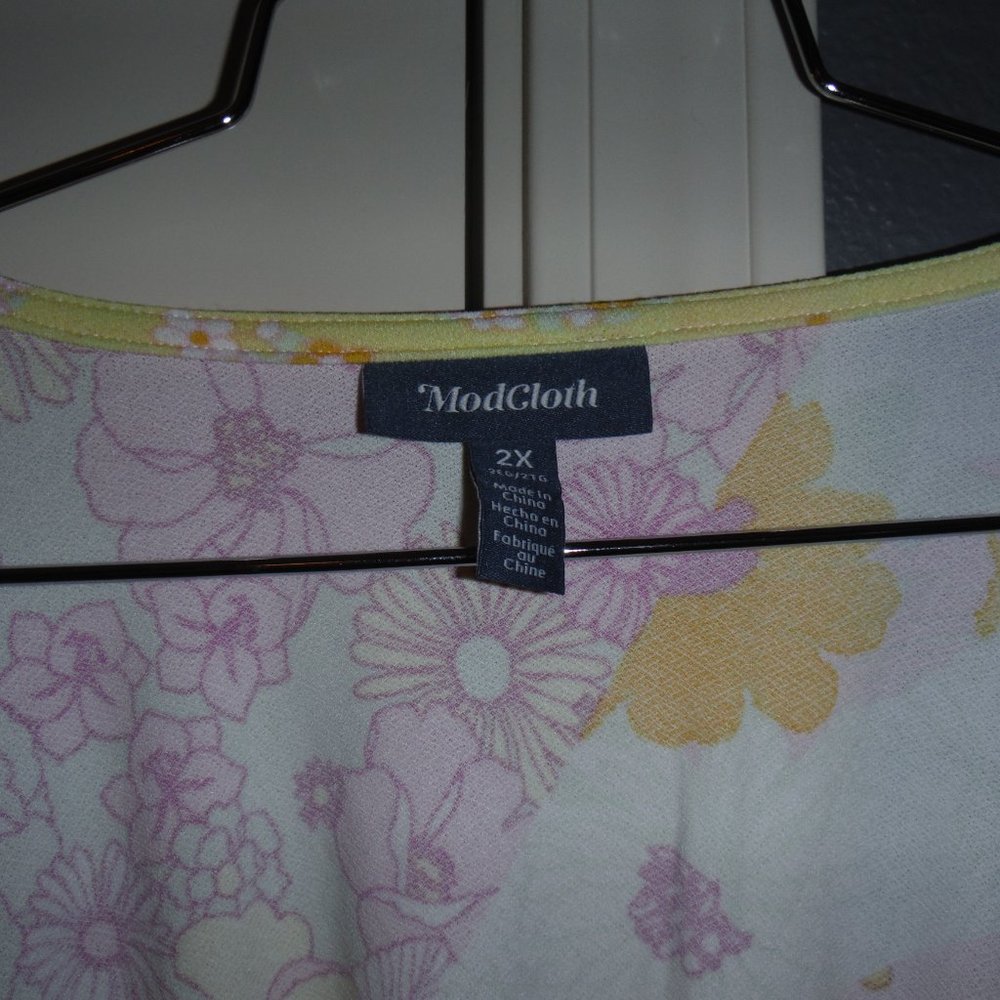 AS WORN BY..... - Picture 3 of 3